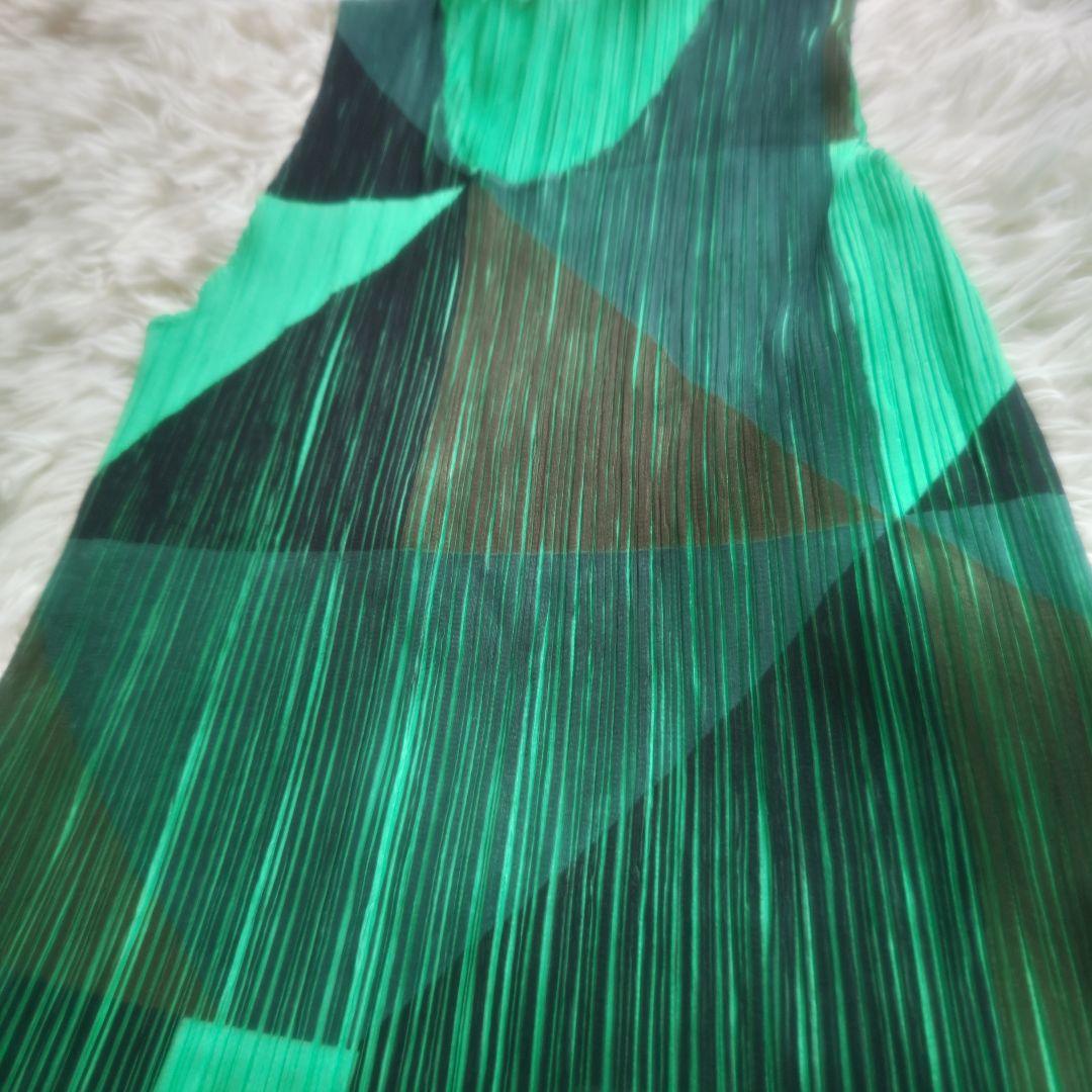 PLEATS PLEASE! プリーツノースリーブチュニック