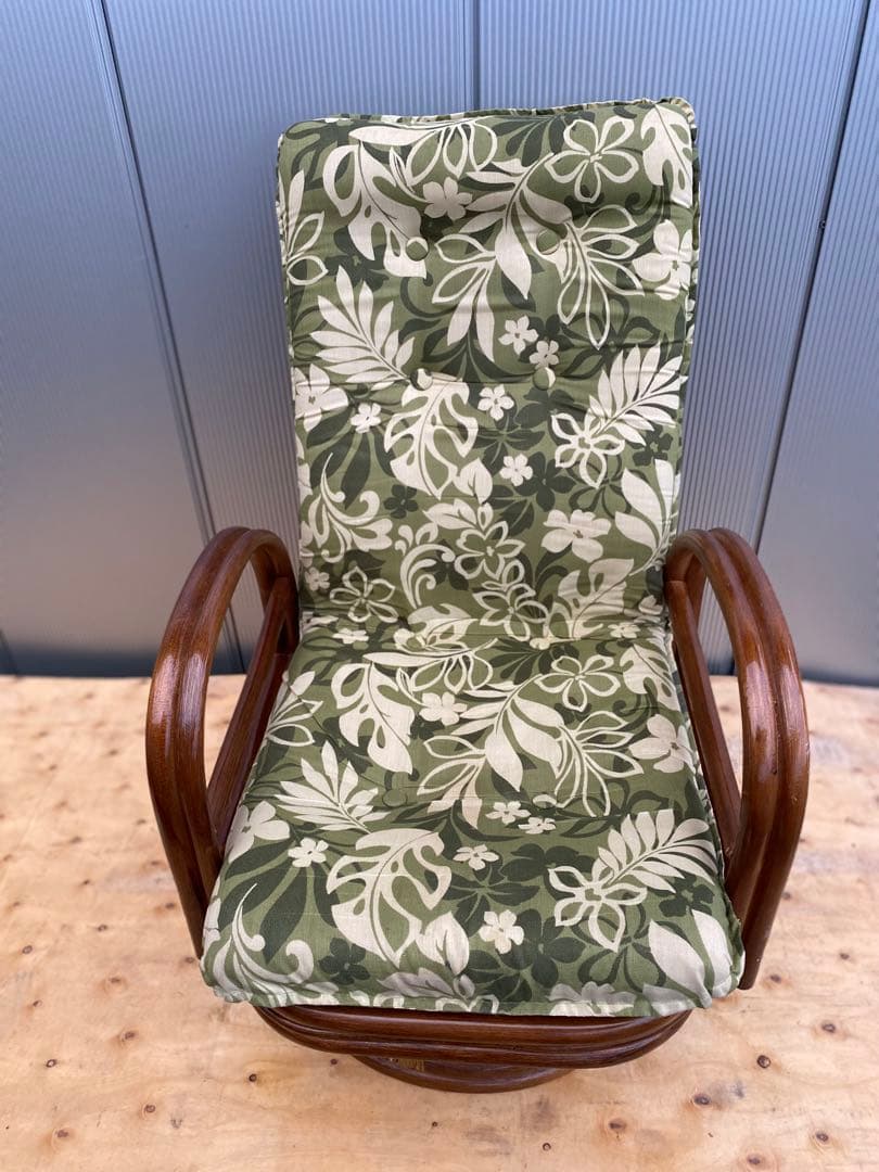 ラタン 籐 回転座椅子 リクライニング 花柄 クッション チェア