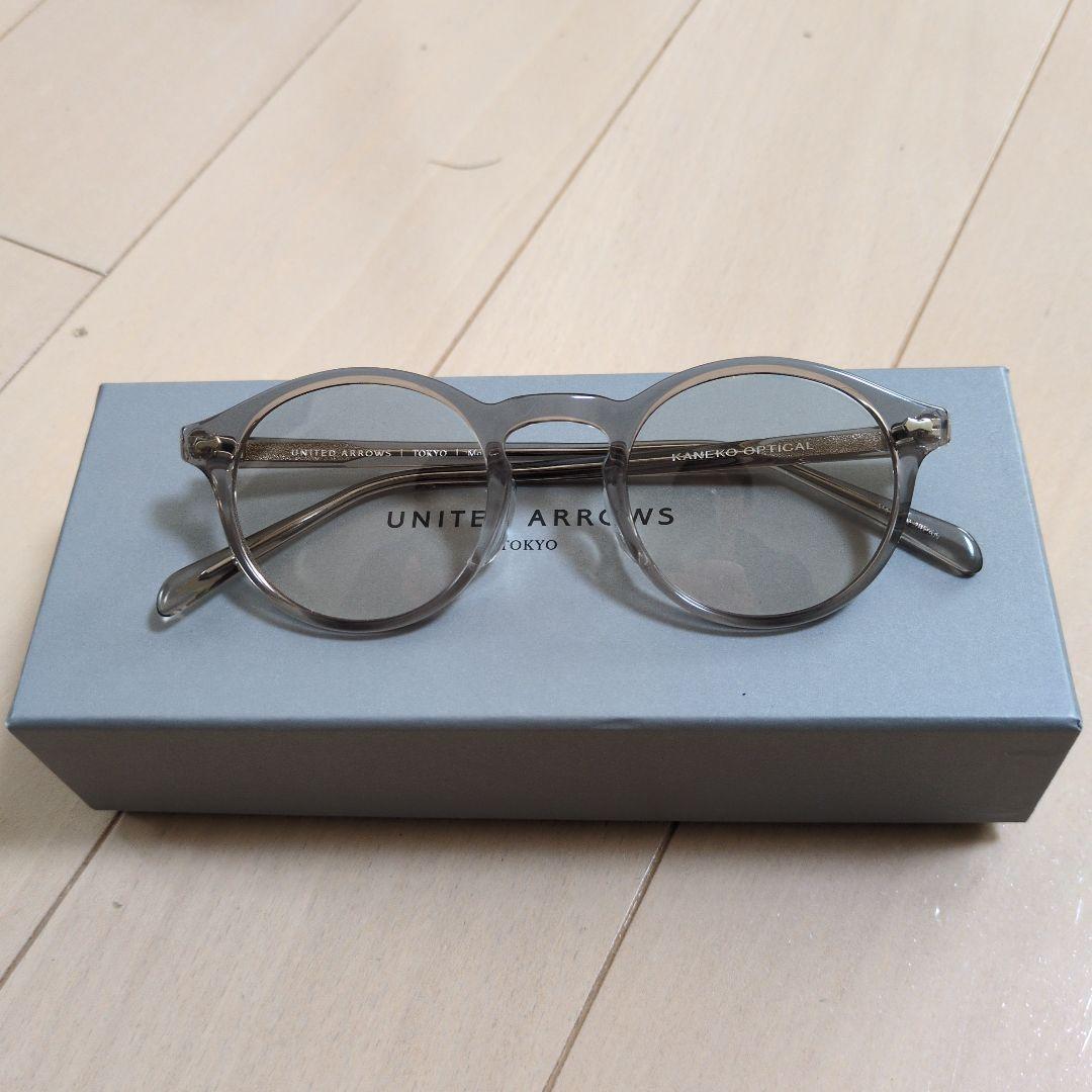 【k.m様予約】BEAUTY&YOUTHサングラス（LT.GRAY）