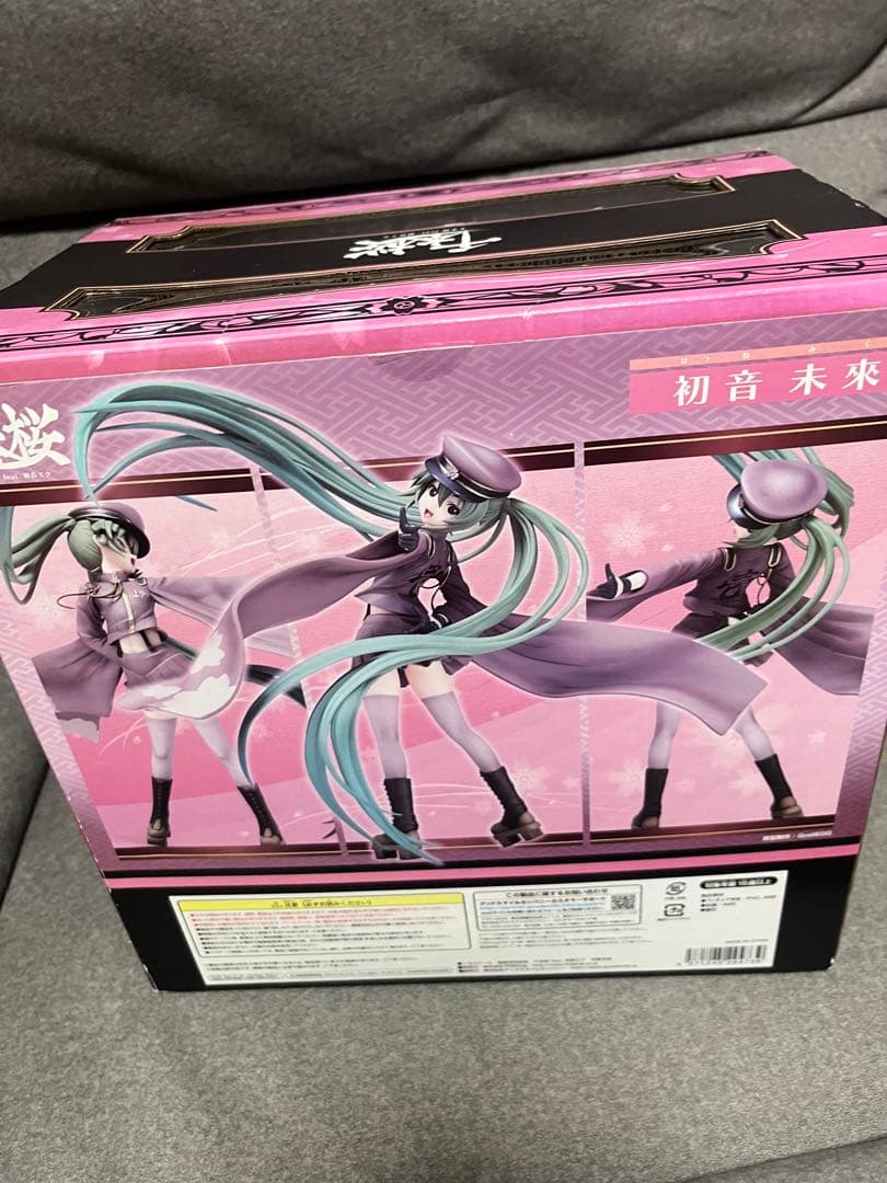 グッドスマイルカンパニー 1/8 千本桜 feat. 初音ミク 塗装済み完成品