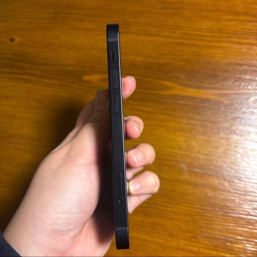 極美品　AppleiPhone12 mini 64GB 箱、ケーブルあり