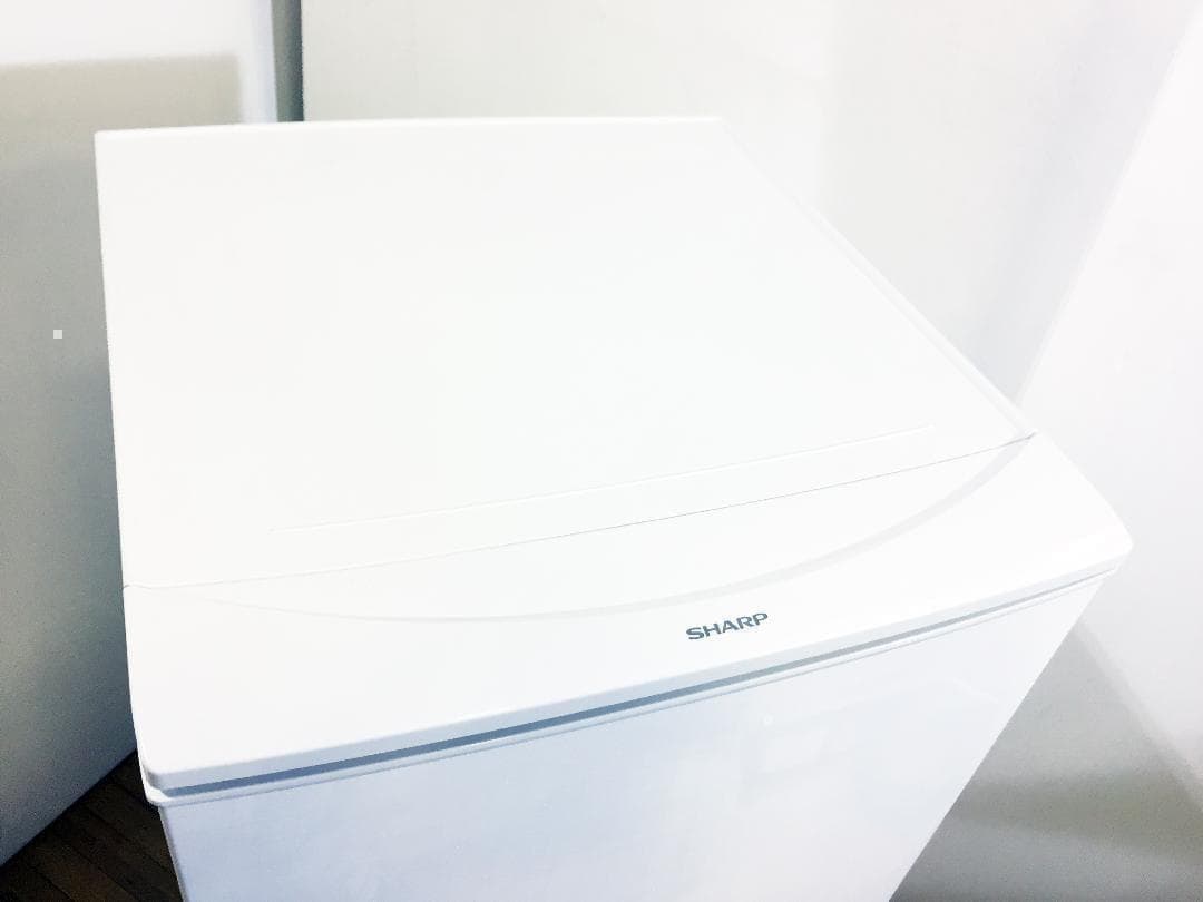 30日迄！送料無料◆中古★SHARP 137L 冷蔵庫【SJ-D14C-W】