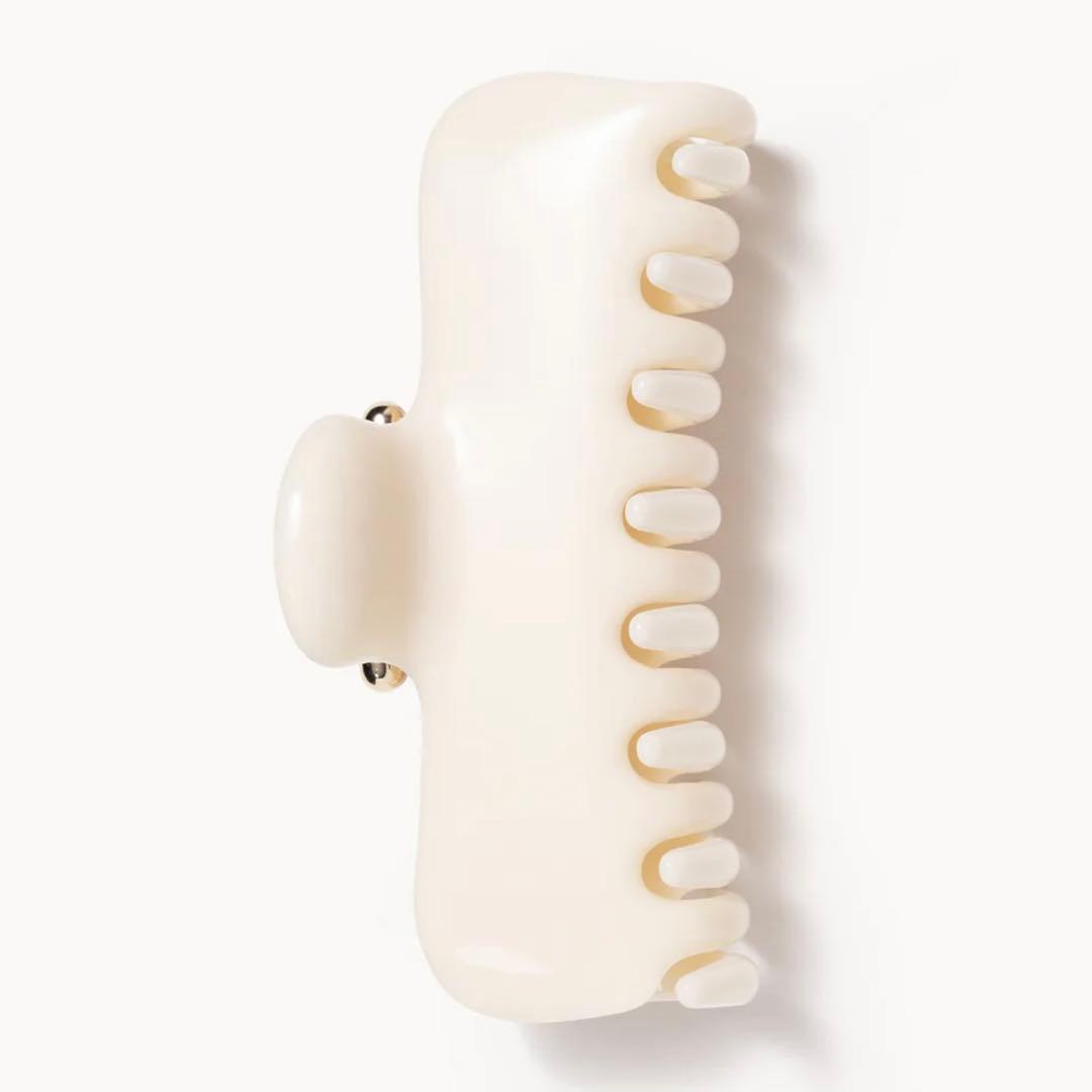 【新品未開封】UNDO HAIRWARE ヘアクリップ　NO.4