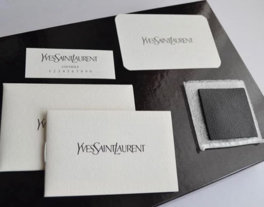 【未使用級】廃版/希少/Saint Laurent/ラウンドジップ長財布