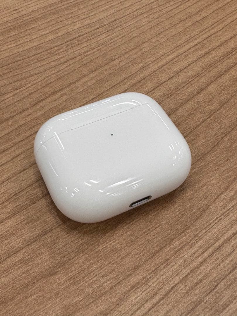 Apple AirPods 第3世代 A2564｜美品・保護ケース付き・動作良好