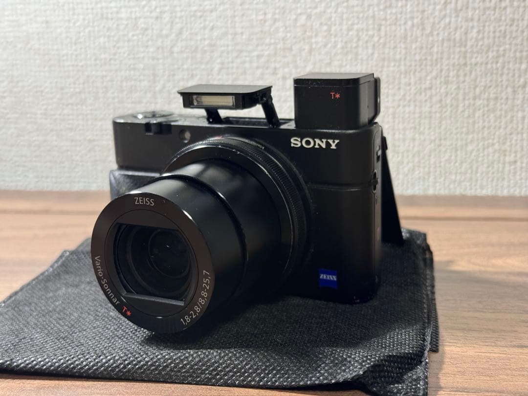 デジタルカメラ SONY Cyber-shot RX100M3