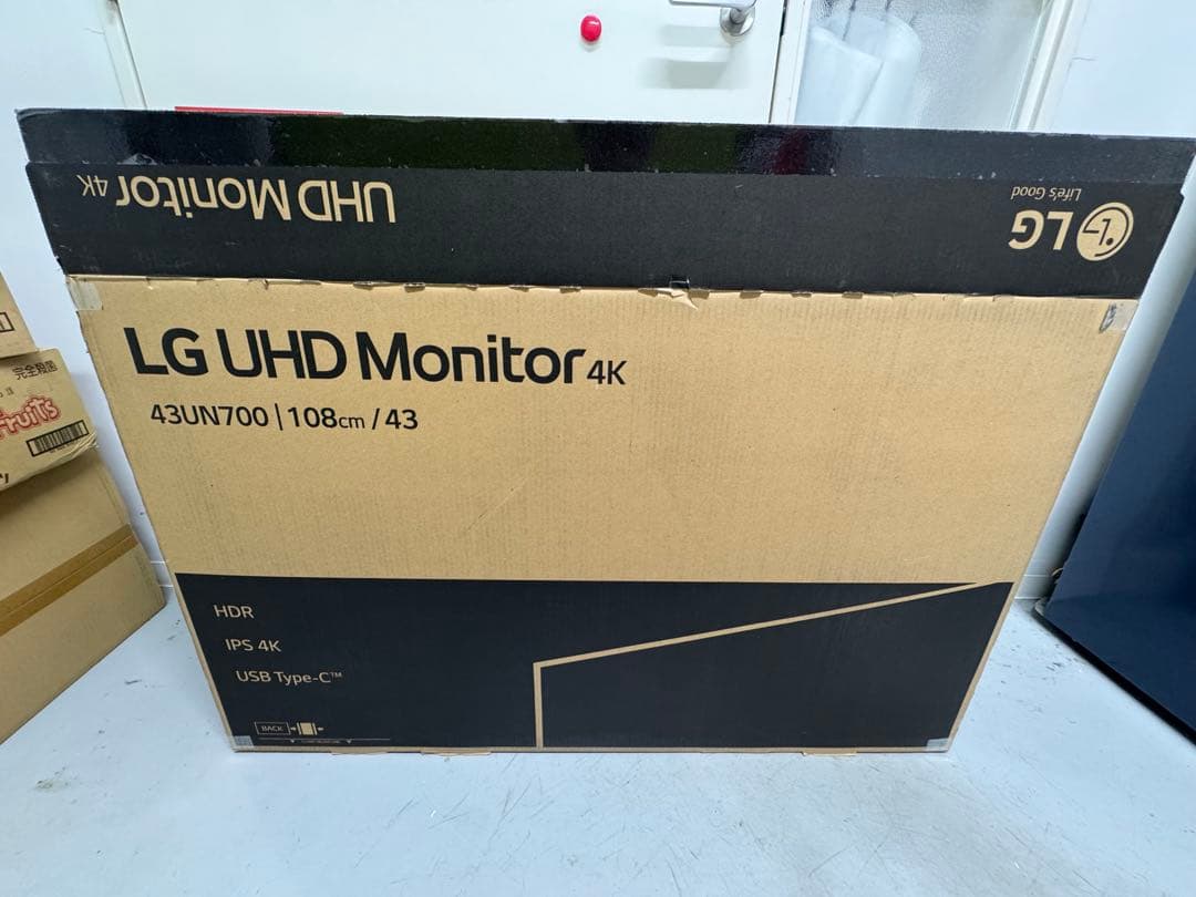 LG エルジー 43UN700-B 42.5インチ モニター ディスプレイ