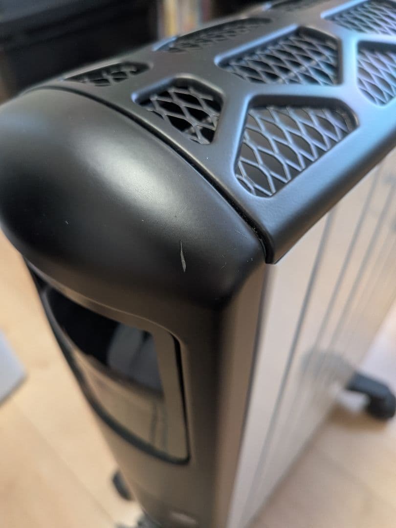 【極美品 DeLonghi マルチダイナミックヒーター MDHU15-BK