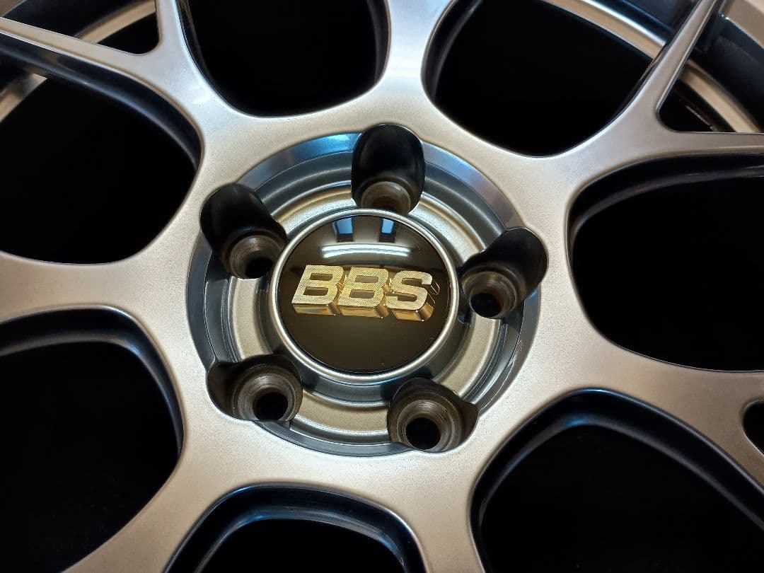 BBS RE-V7(RE-V7015) 18×7.5 114.3 +48