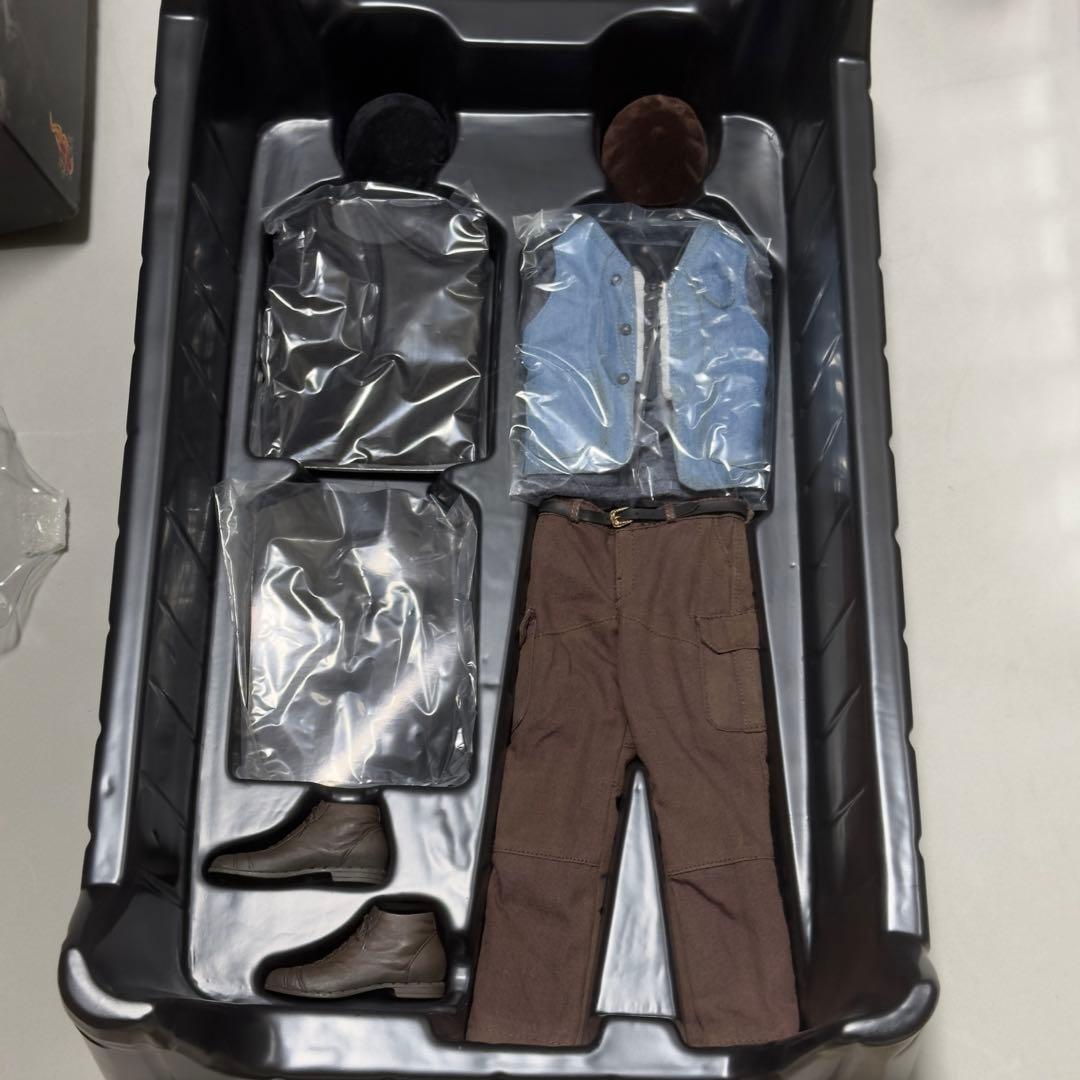 訳あり ホットトイズ エクスペンダブルズ2 バーニー ・ロス 1/6 スタローン