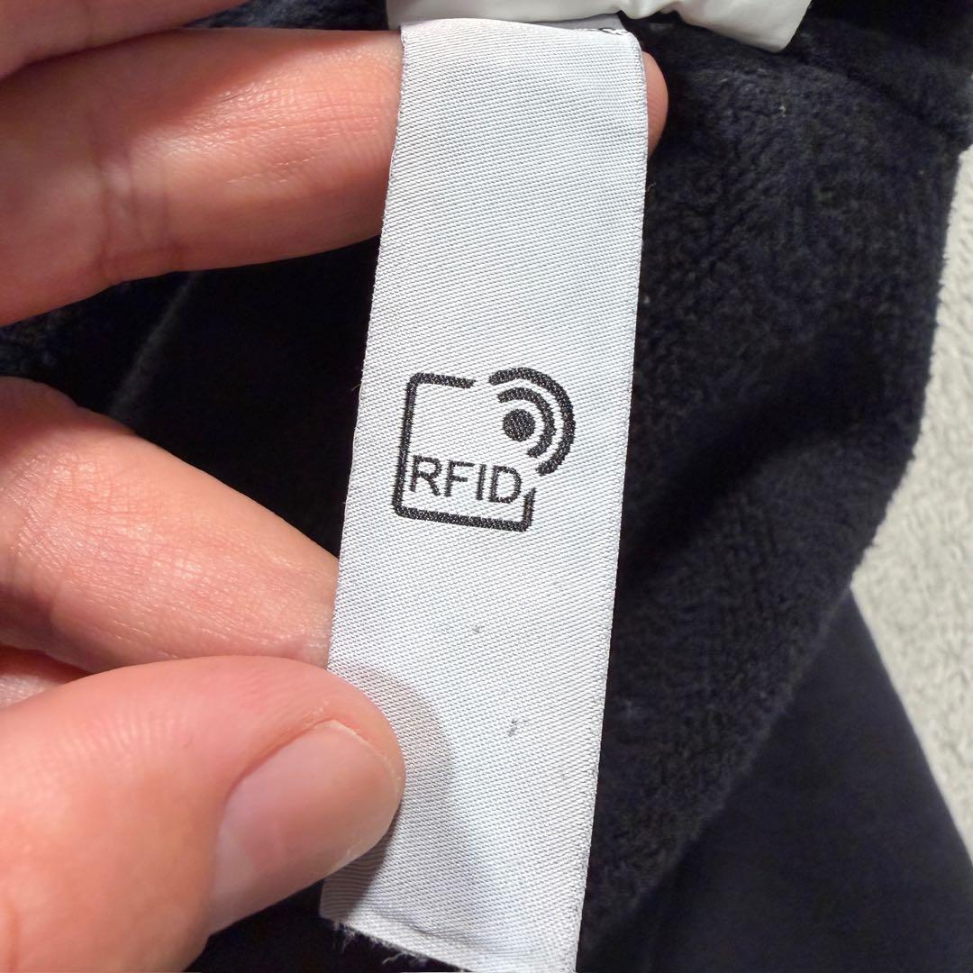 ストーンアイランド　スウェットトレーナー　ブラック　L 751563020