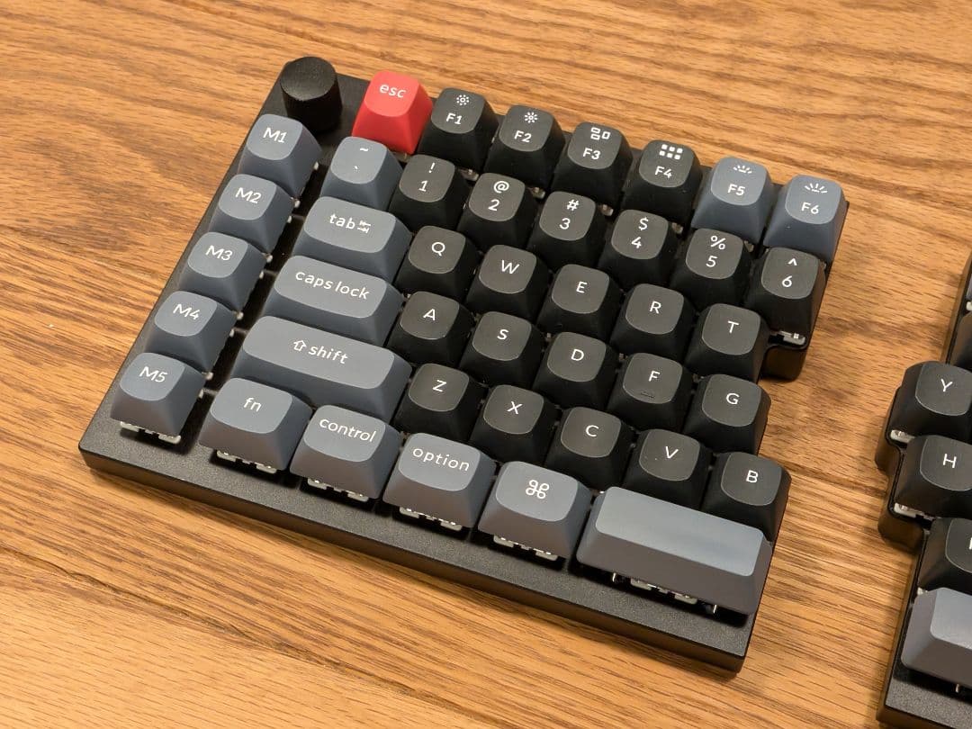 Keychron Q11（US ANSI 配列）分割キーボード