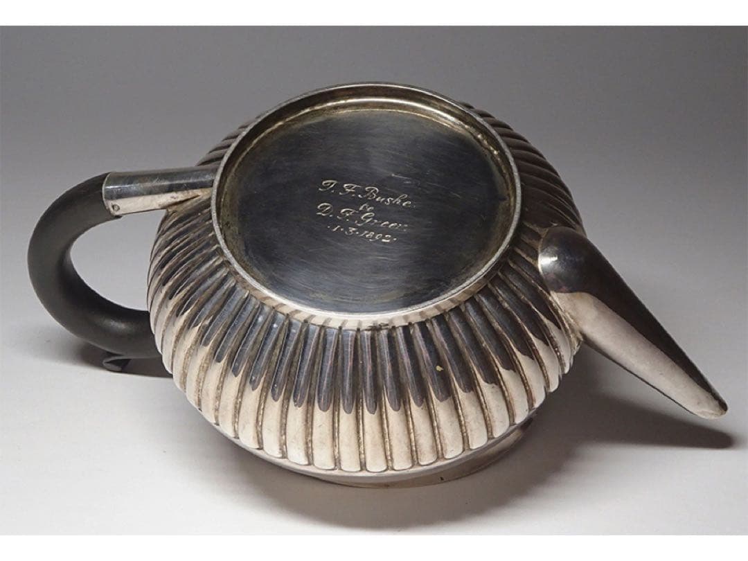 19世紀末 英国アンティーク 純銀製ティーサービス ティーセット4点 茶器