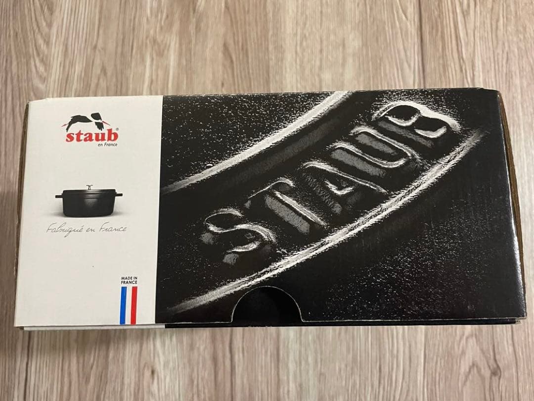 staub ストウブ ココット ラウンド 黒　18CM ※値下げしました