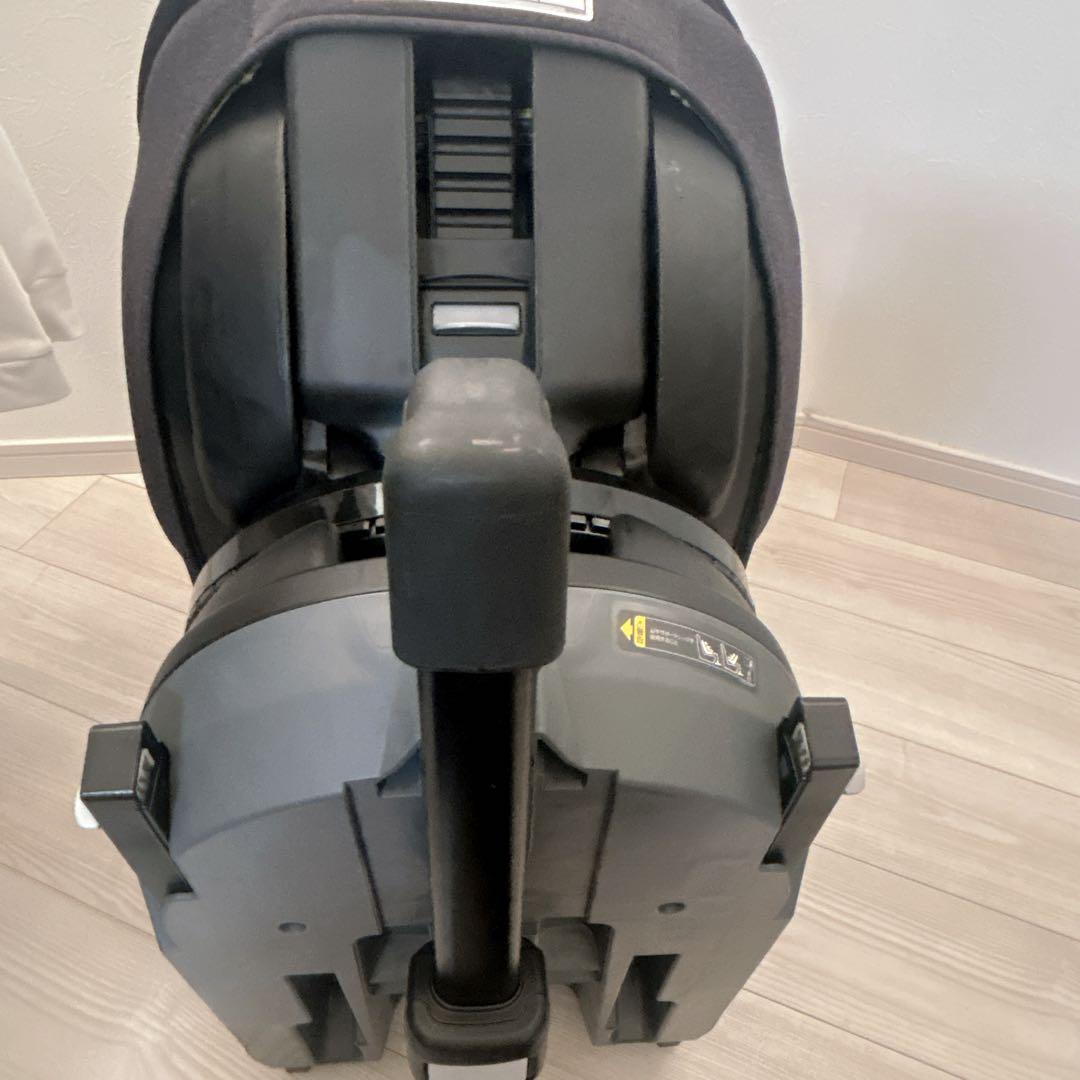 【美品】Combi クルムーヴアドバンス ISOFIX JP-590