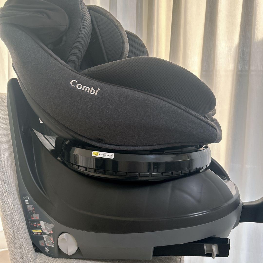【美品】Combi クルムーヴアドバンス ISOFIX JP-590