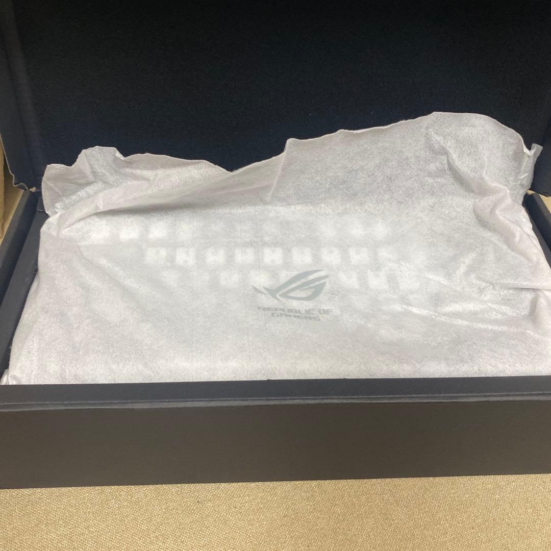 キーボード ASUS ROG Azoth Moonlight White