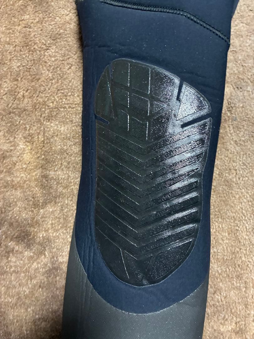 【コテツさん専用】BILLABONG WETSUITS セミドライ