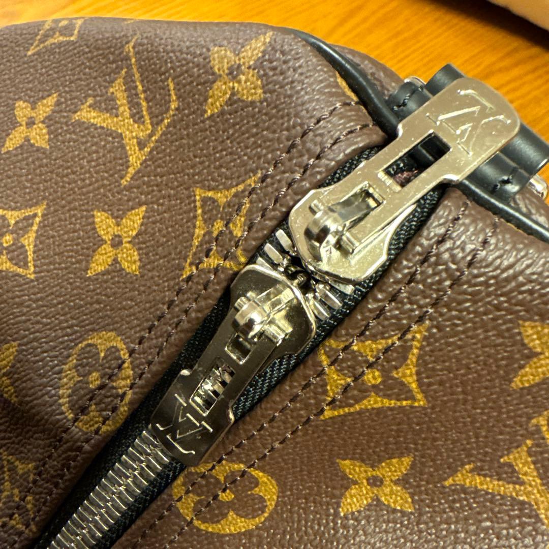 ルイヴィトン　キーポルバンドリエール45 モノグラムマカサー　M56711