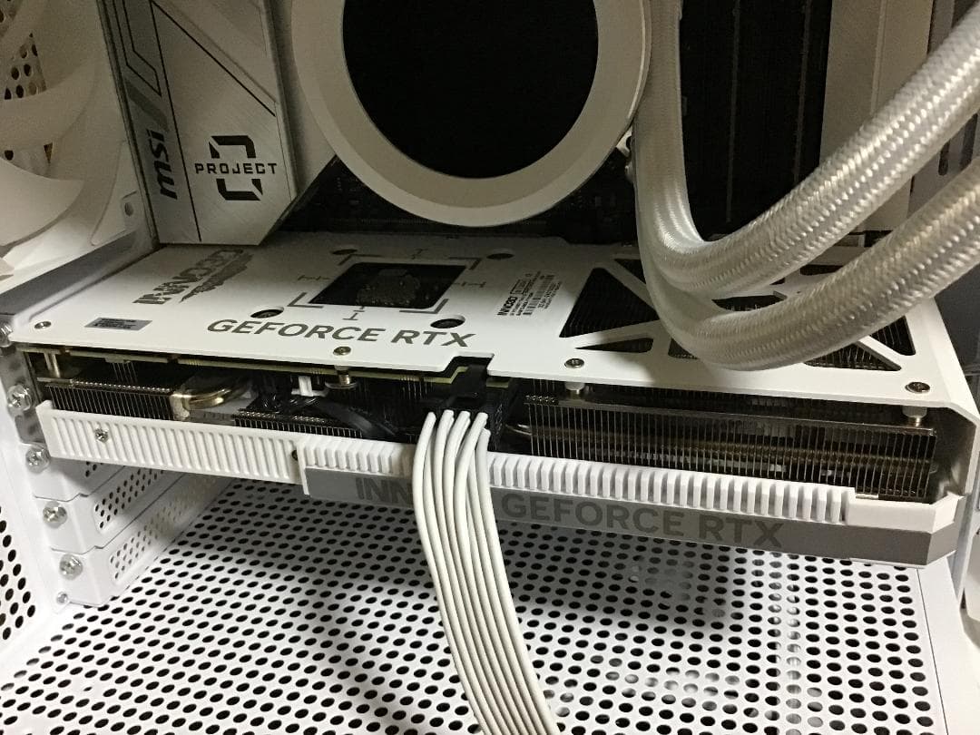 グラフィックボード・グラボ・ビデオカード INNO3D GeForce RTX 4060 Ti TWIN X2 OC