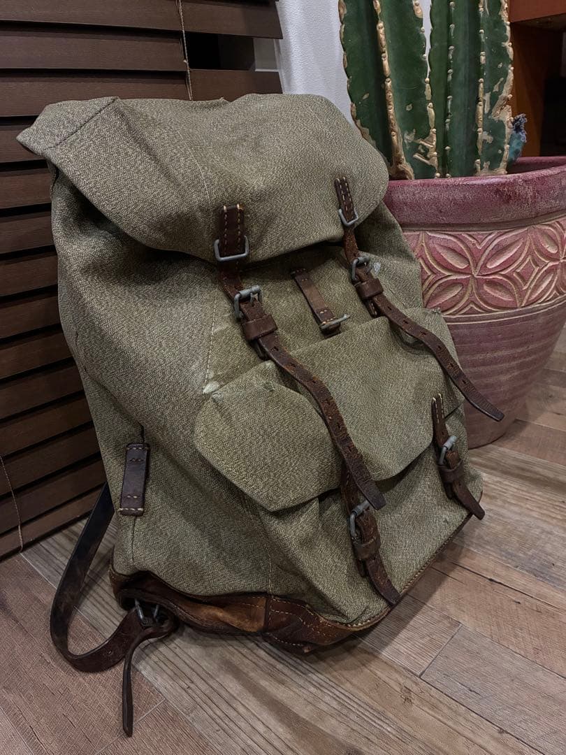 ごま塩　スイス軍　1960年　リュック