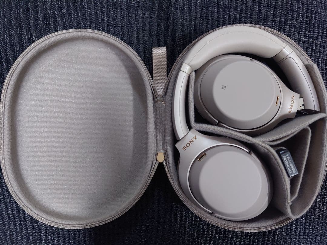 SONY WH-1000XM3(S) ワイヤレスノイズキャンセリングヘッドホン