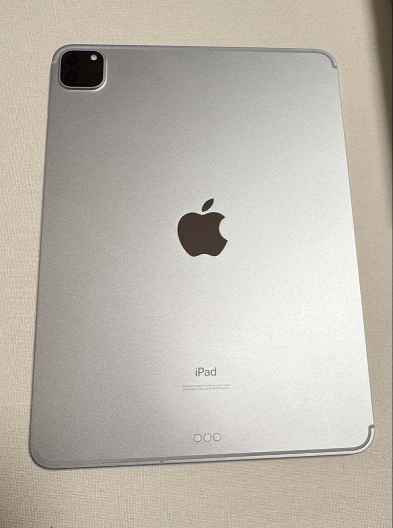 【美品】iPad Pro11インチ第2世代1TB箱あり 初期化済み即発送