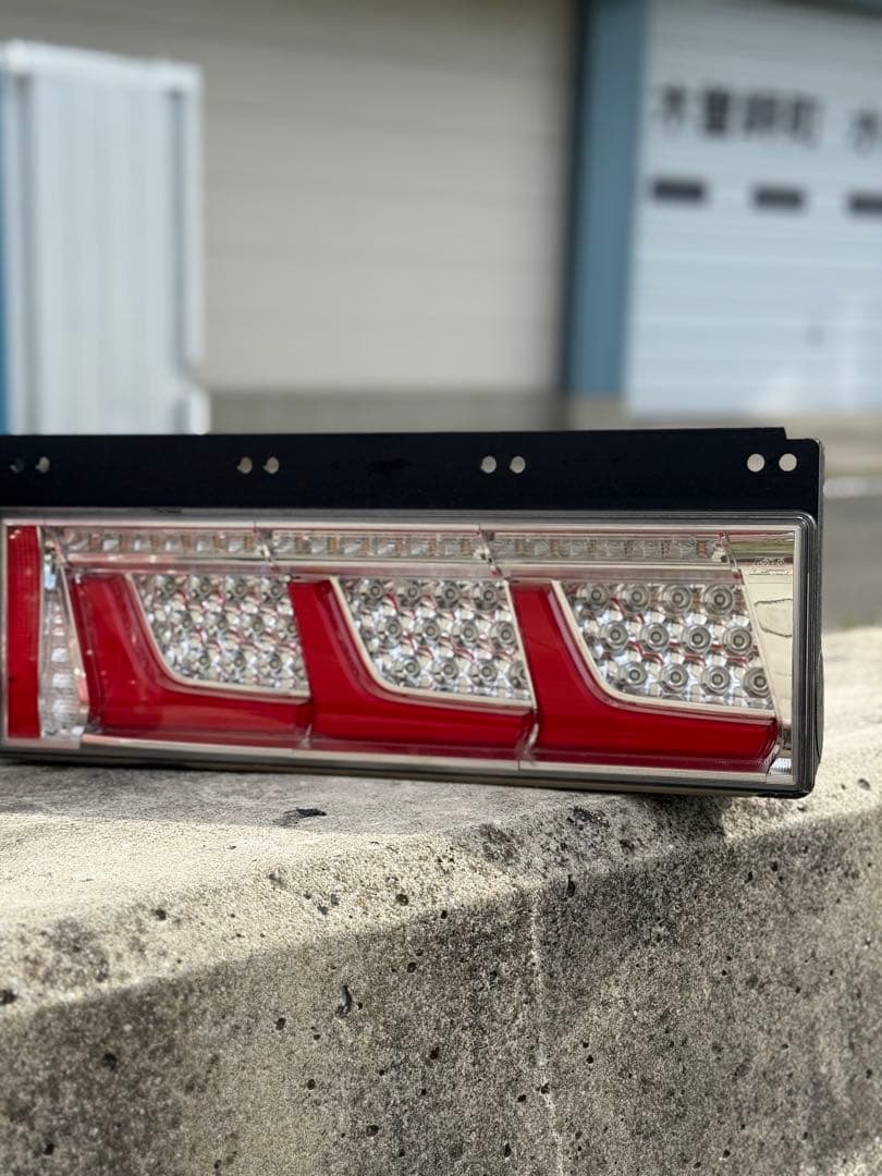 トラックテールランプ 2個セット