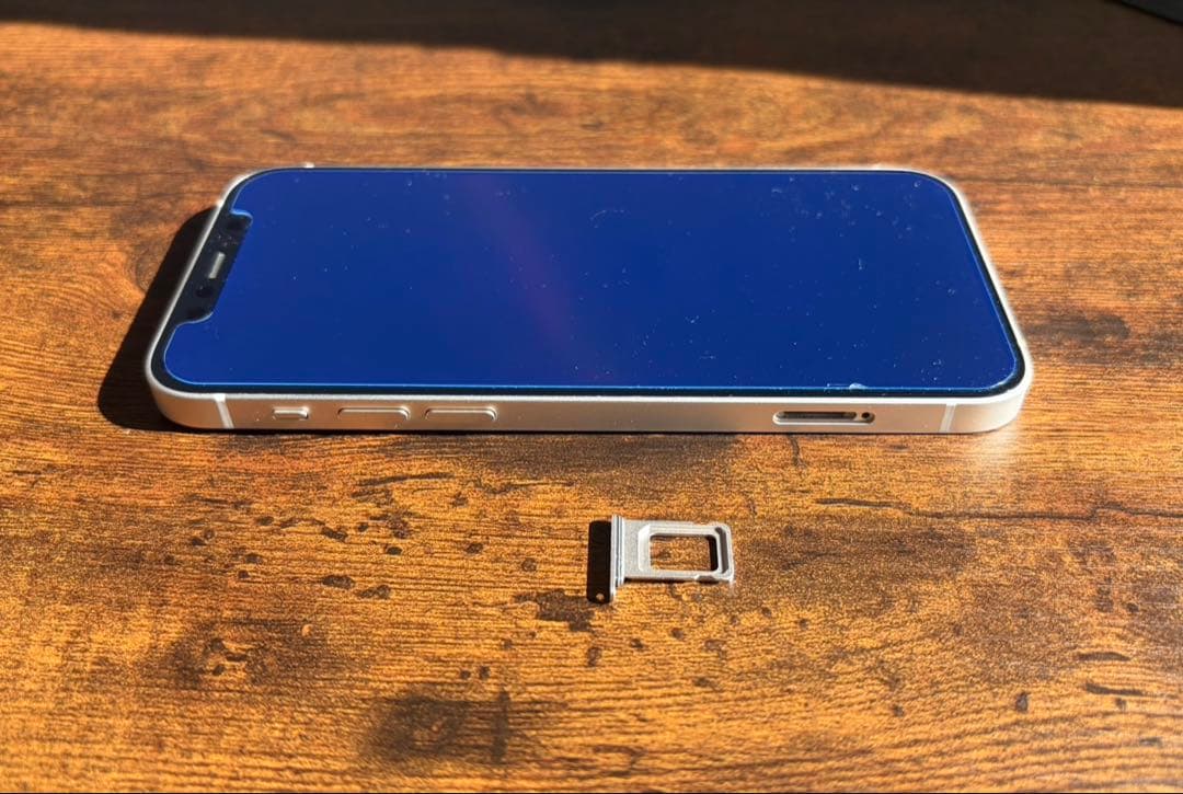 iPhone12 ホワイト 64GB