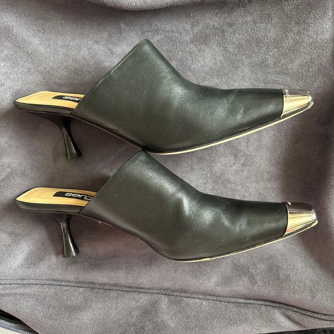 セルジオロッシ ブラックレザー ヒール6cm 36 1/2 （23.5）