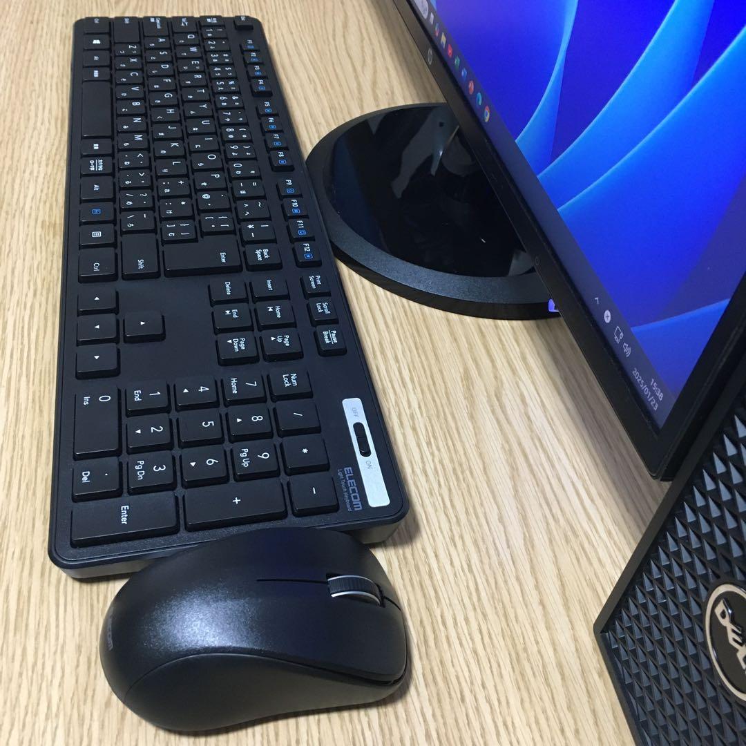 DELL Win11 ワークステーション SSD搭載 23.8インチモニター付き