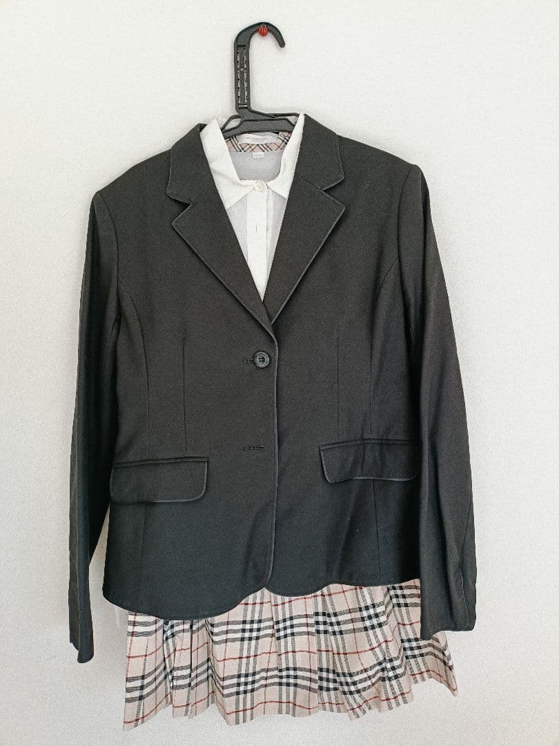 BURBERRY スーツ・ブレザーセット 160A　バーバリー　女の子　卒業式