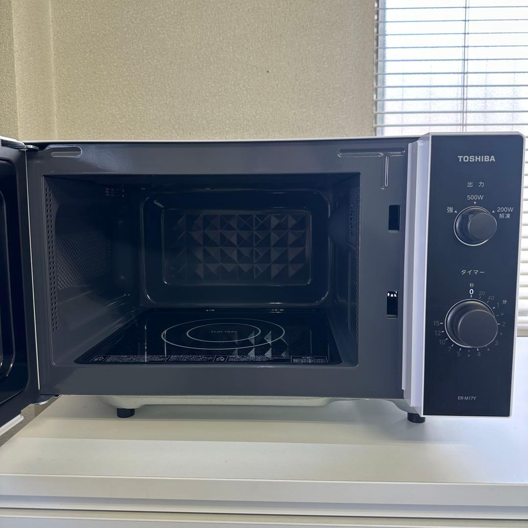 【ほぼ新品】TOSHIBA電子レンジフラット ホワイト ER-M17Y(W)