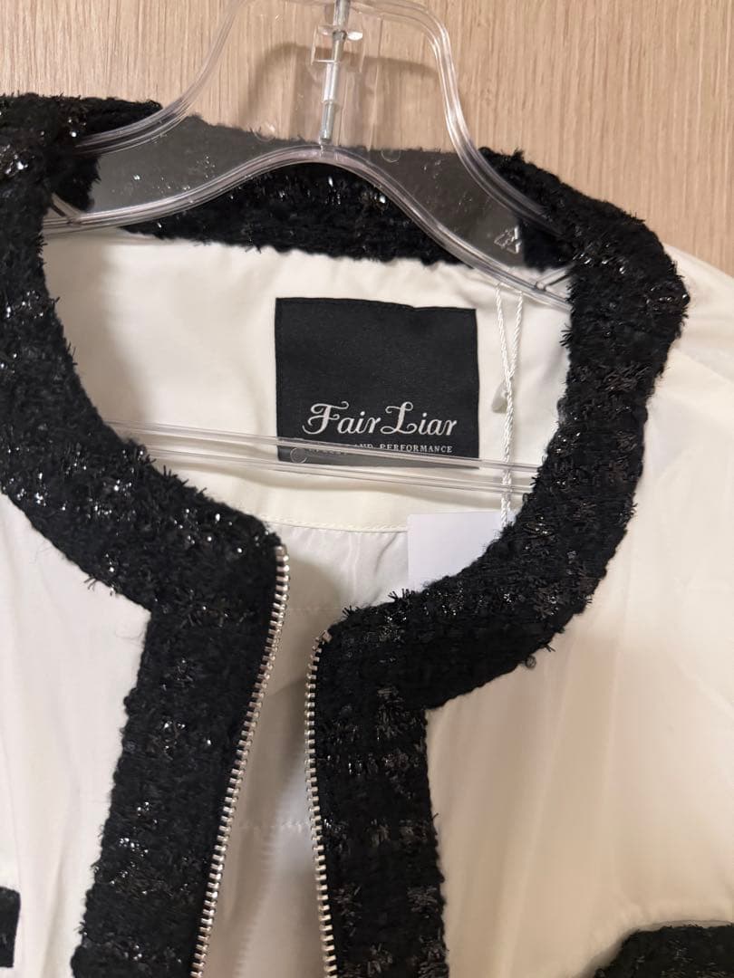 FairLiar ホワイト ブラック ジャケット　ツイード　ダウン