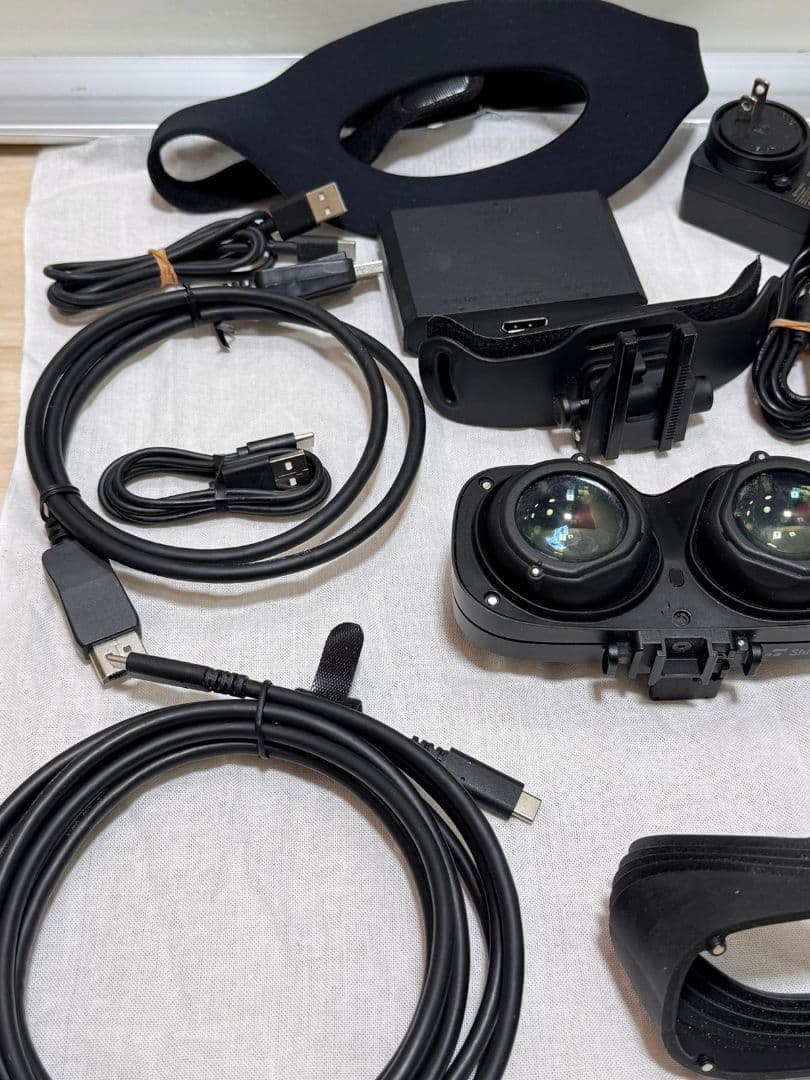 その他 Shiftall svp-vgc3B MeganeX superlight 8K