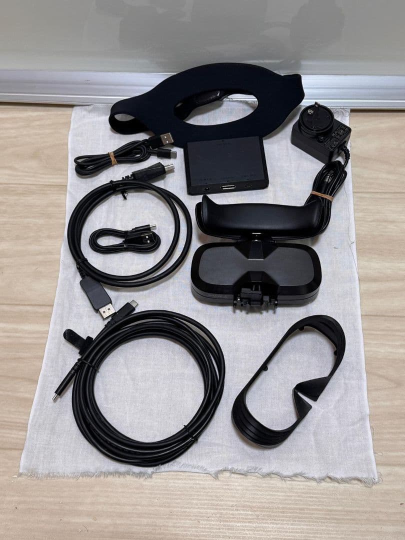 その他 Shiftall svp-vgc3B MeganeX superlight 8K