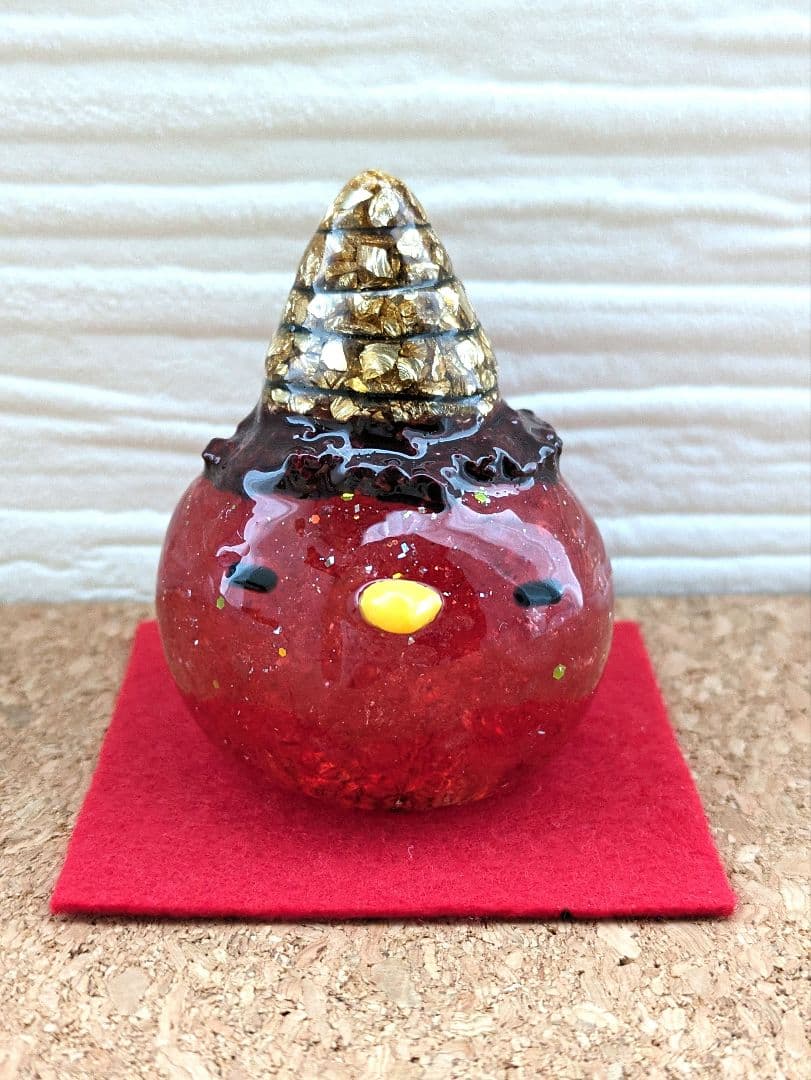 【つる927】ゴールドルチルクォーツのうんこちゃん形オルゴナイト☆他３点