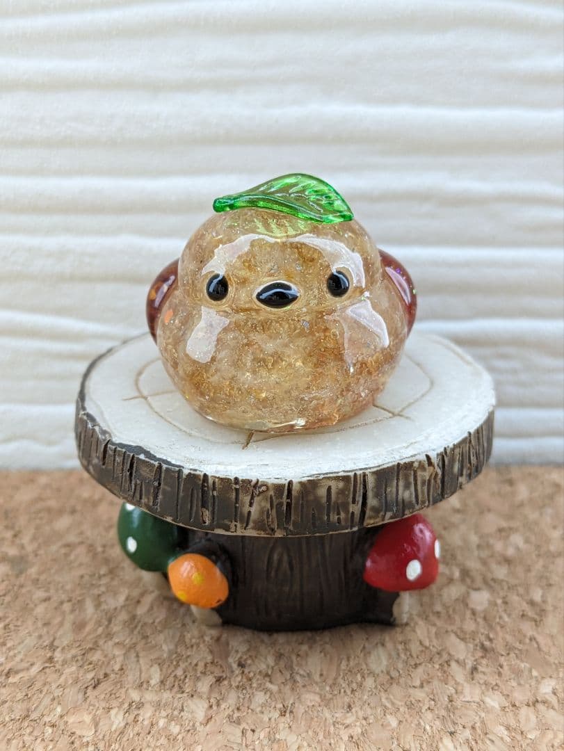 【つる927】ゴールドルチルクォーツのうんこちゃん形オルゴナイト☆他３点