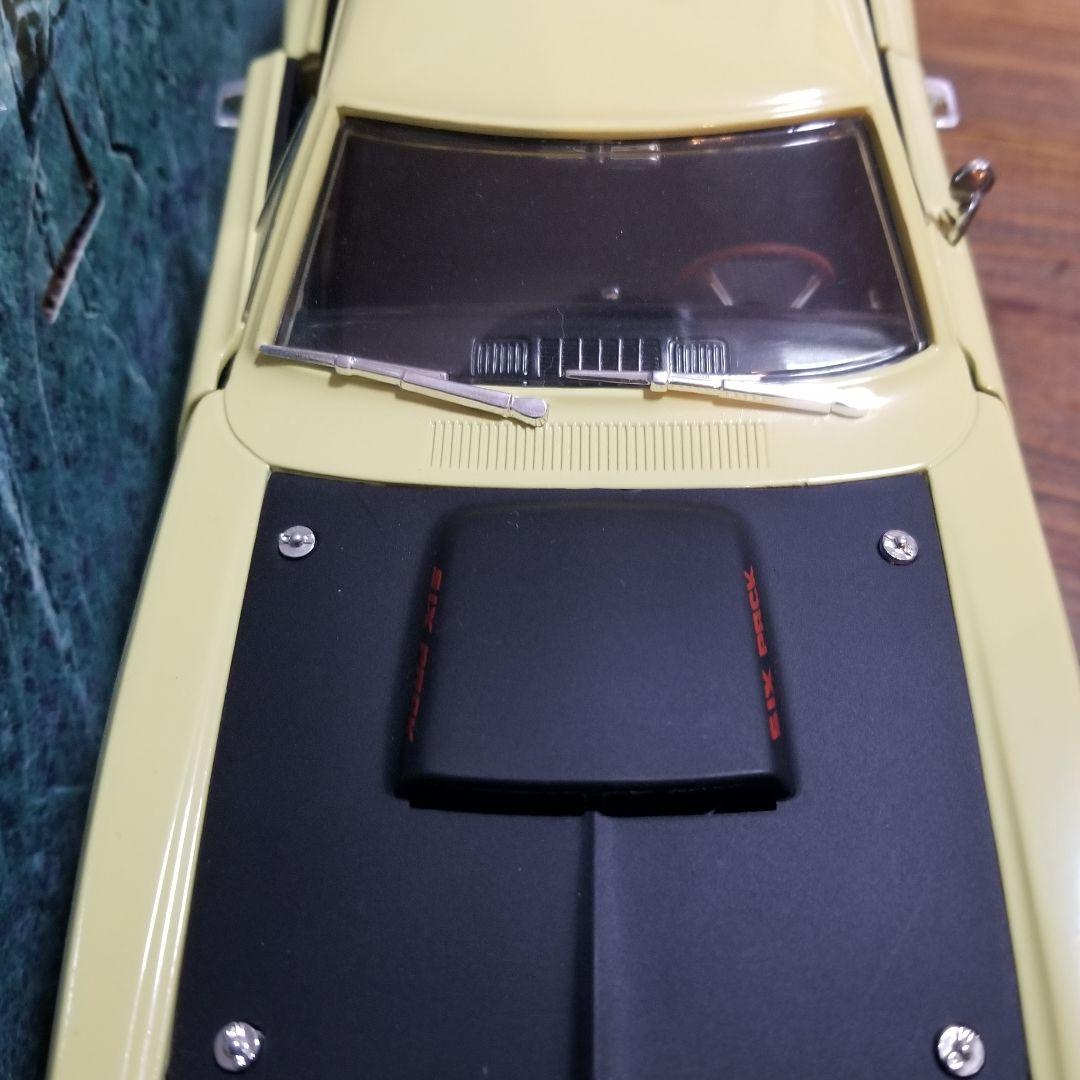 美品　絶版　Ertl　アーテル　69 Dodge　ダッジ スーパービー 1/18