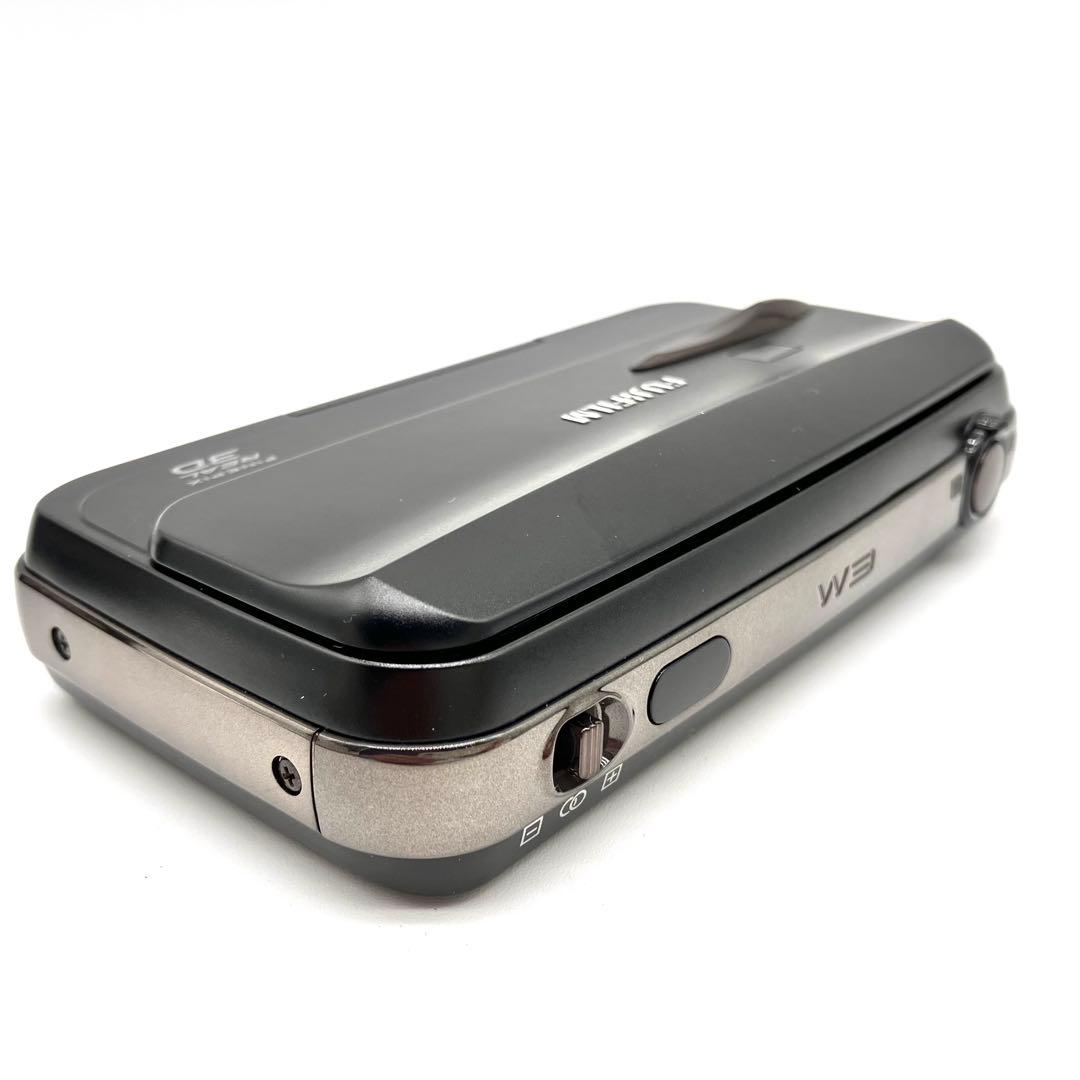 デジタルカメラ FUJIFILM Finepix Real 3D W3