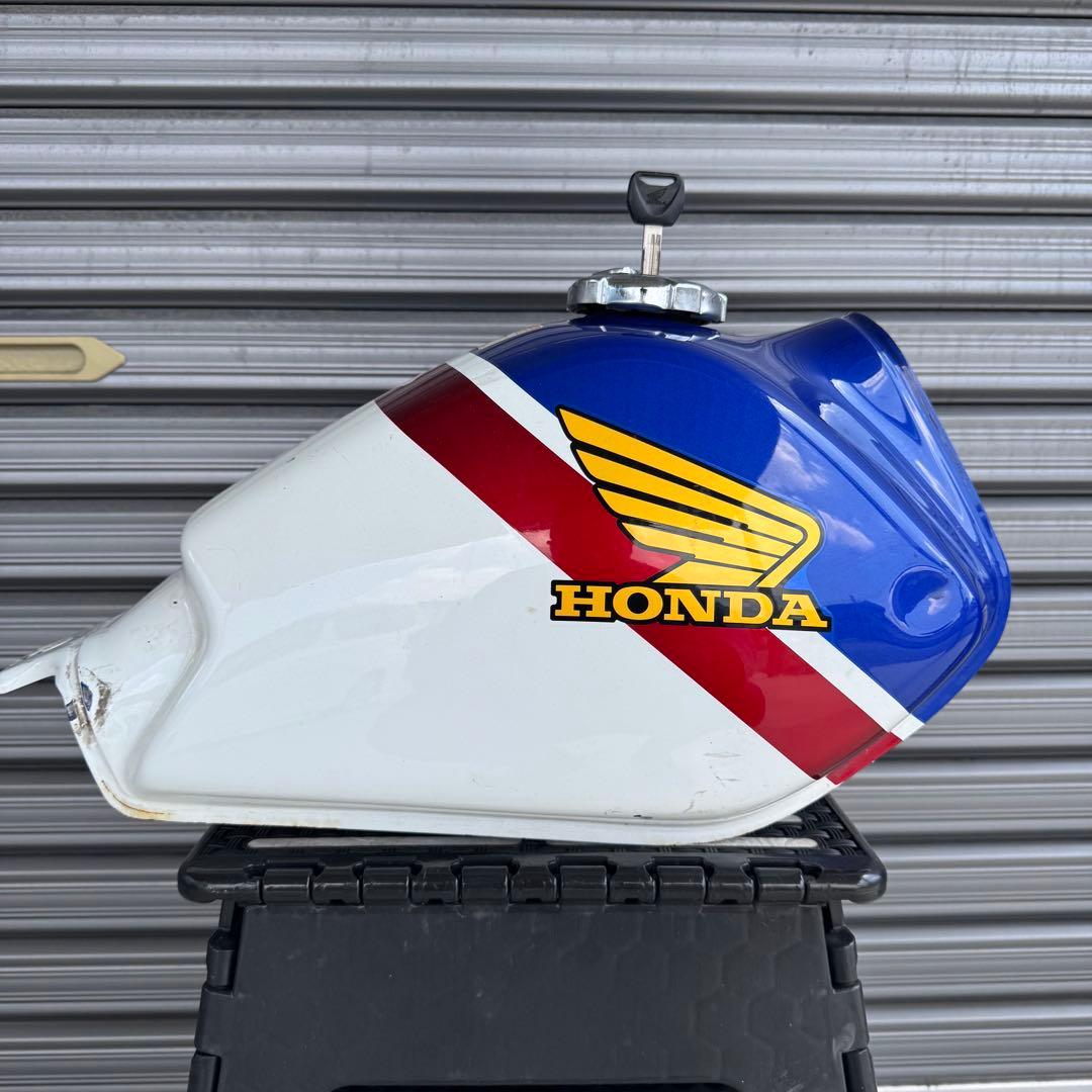 HONDA FTR223 トリコロール タンク内錆なし キャップ キー付き