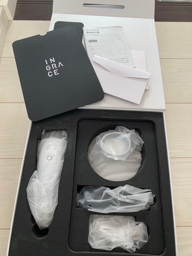 新品未使用　定価151000円 脱毛器 VIO ムダ毛 小顔 男女兼用サロン級