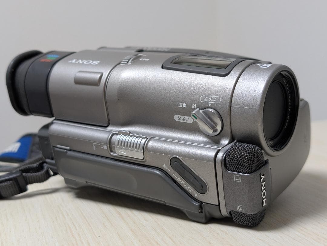 SONY CCD-TR1 ビデオカメラ ダビング等に