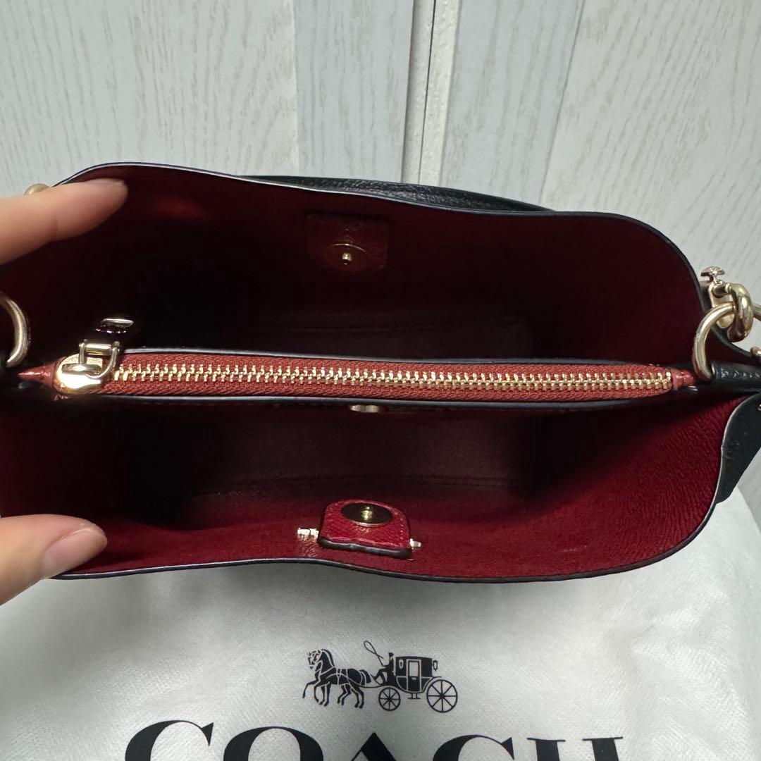 coach ショルダーバッグ ブラック 黒 赤 モリー バケット バッグ