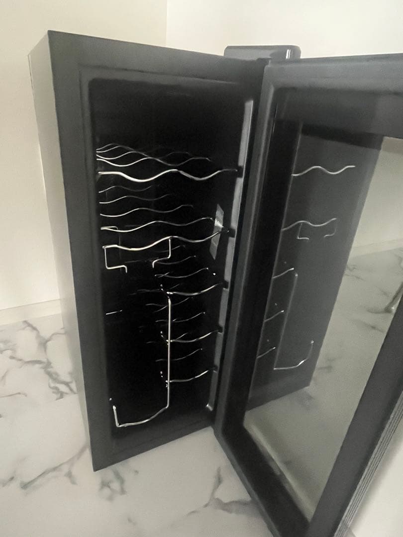 WIE電子 ペルチェ式ミニワインクーラー 12本WIWCTE12BFGADX K