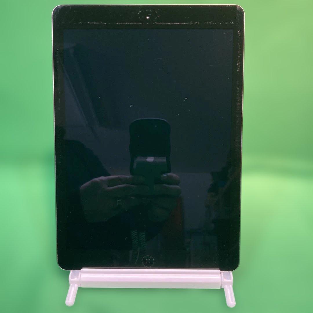 Apple iPad 第6世代 スペースグレー 本体