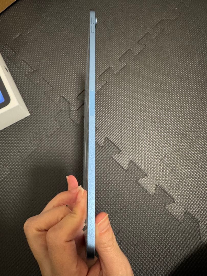 Apple iPad air 第五世代 64gb 箱、充電器付バッテリー93％