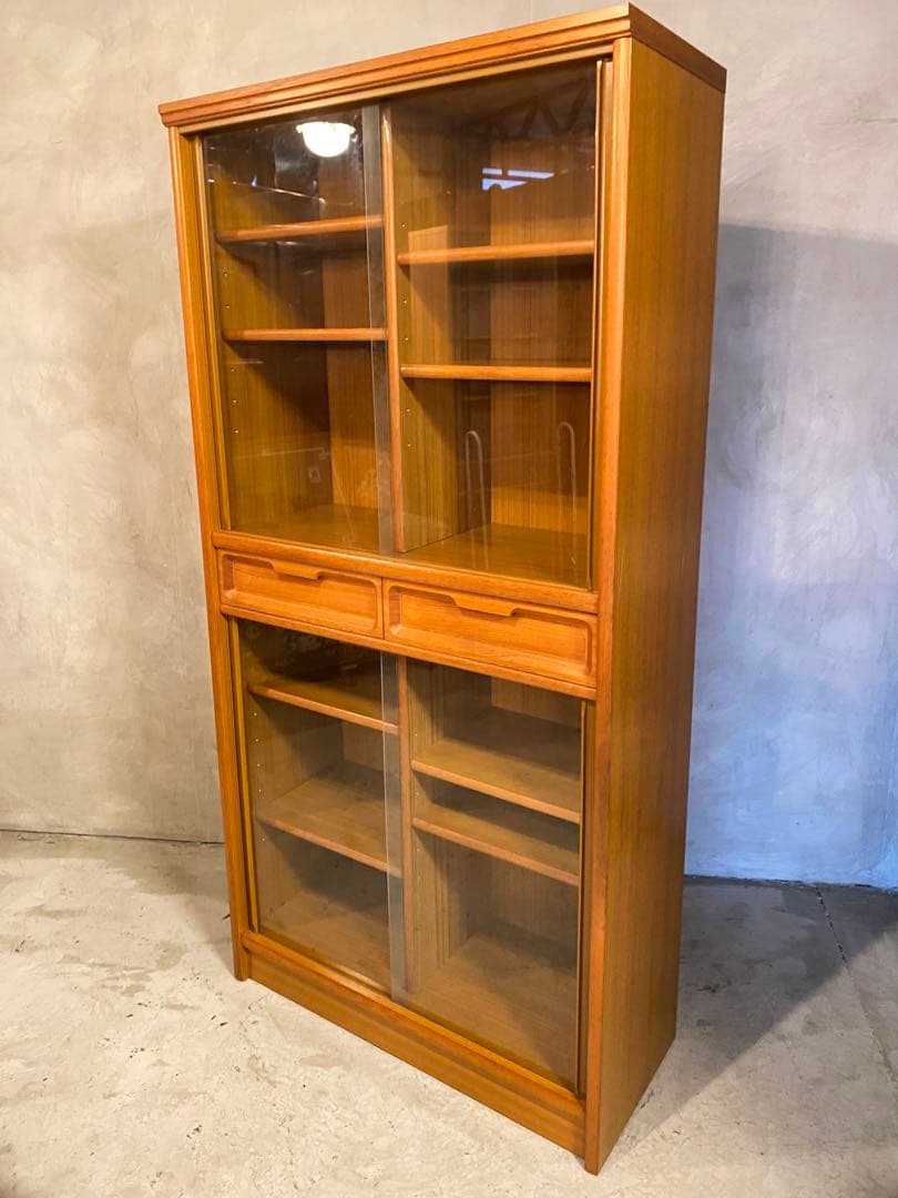 【東京都内23区配送無料】　食器棚　キャビネット　キッチン　ショーケース　本棚