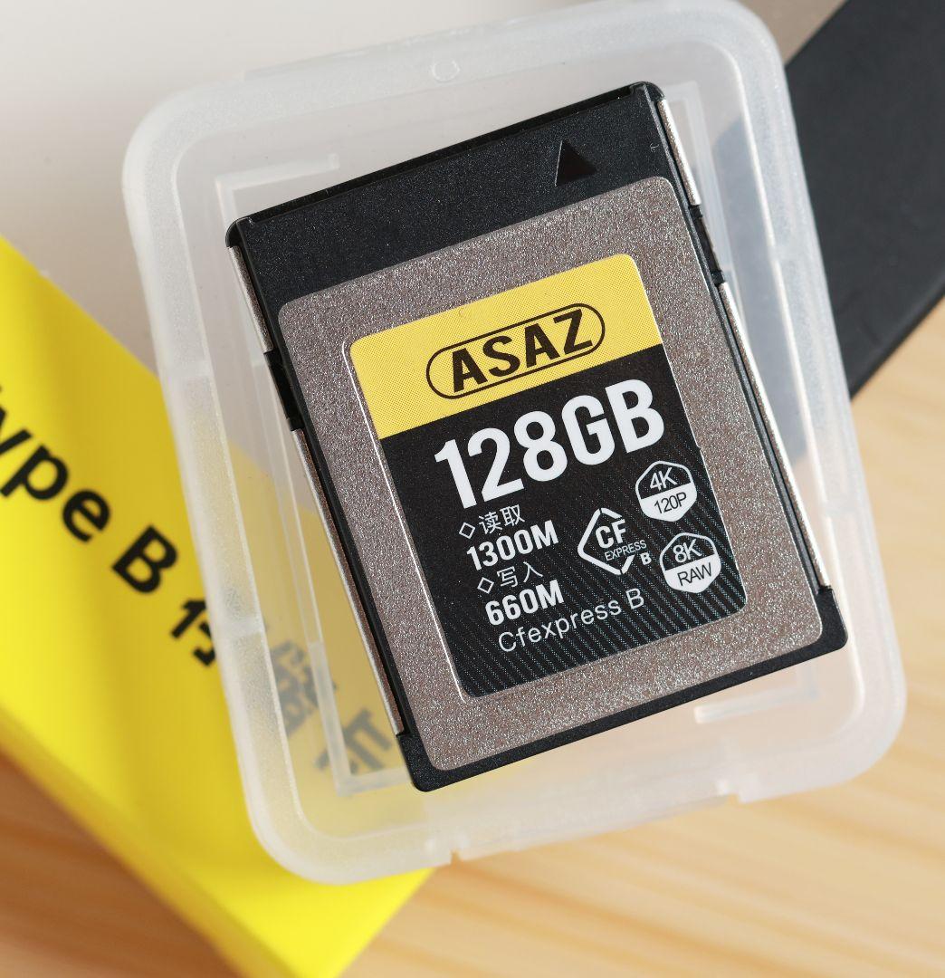 カードリーダー付き CFexpress TypeB 128GB　4K録画対応