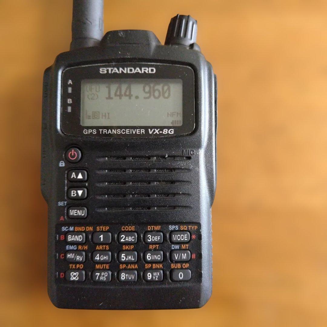アマ無線トランシーバー 144/430MHz VX-8G